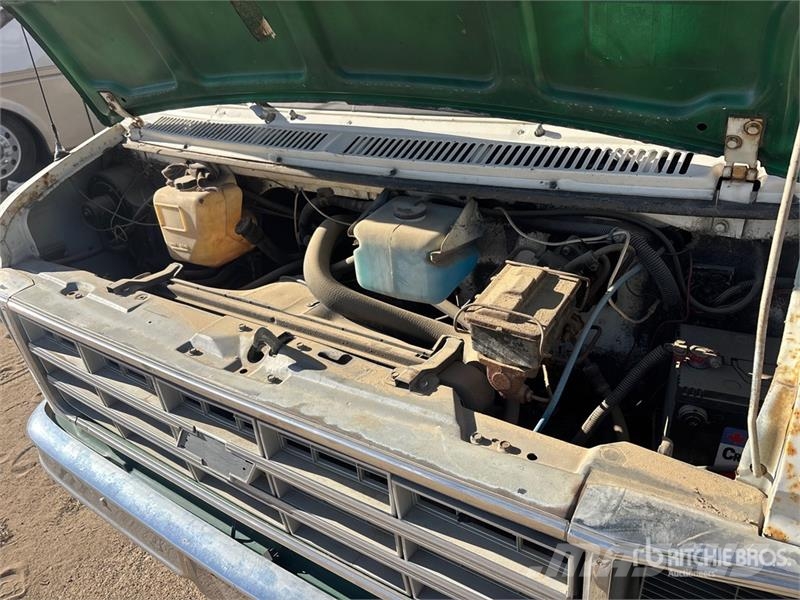 Chevrolet Itasca Sundancer Motor Home Autofurgonai ir karavanai