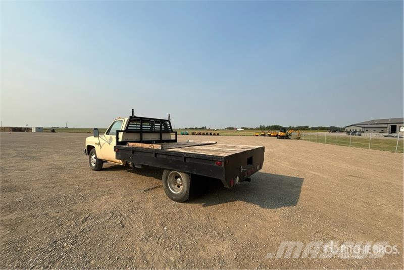 Chevrolet R30 Camiones plataforma