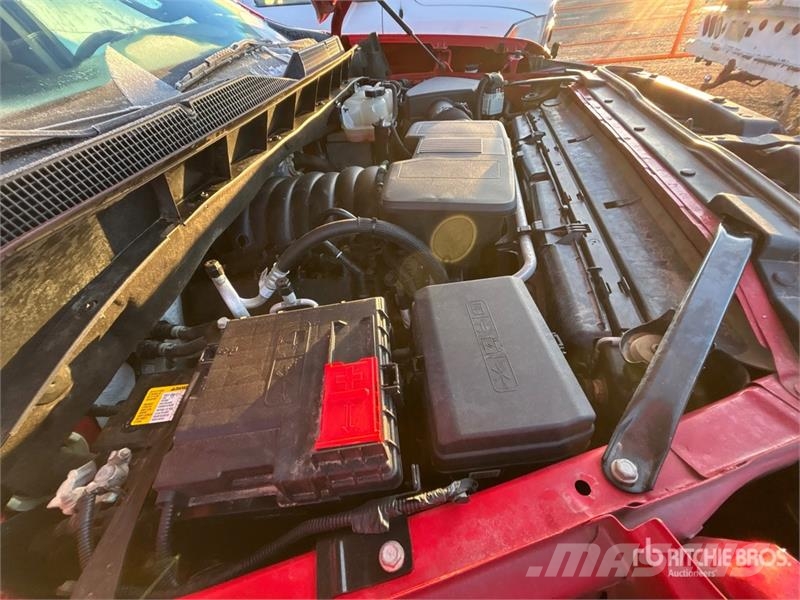 Chevrolet Silverado 1500 LT 4x4 Crew Cab Pickup Drugi