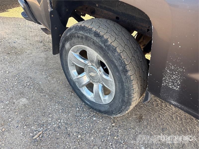 Chevrolet Silverado 1500 LTZ 4x4 Crew Cab Pickup Autre fourgon / utilitaire