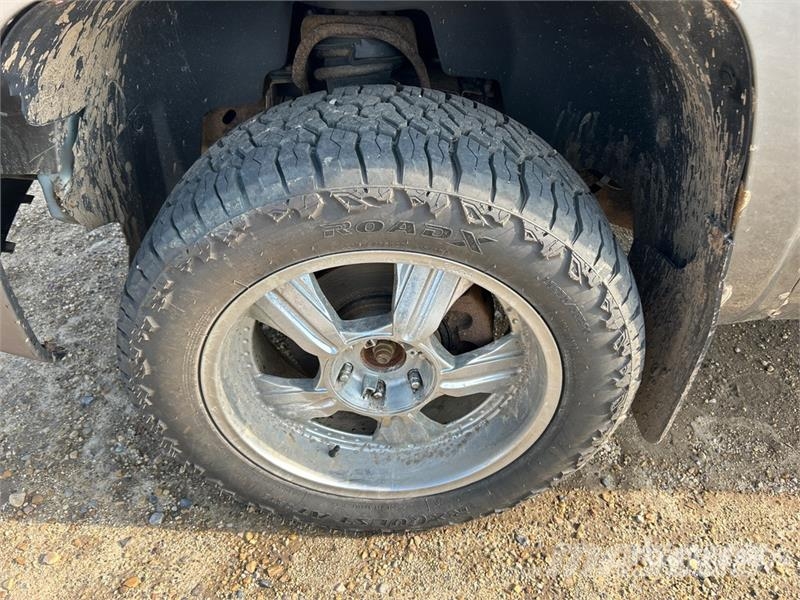 Chevrolet Silverado 1500 LT 4x4 Extended Cab Pickup Ostalo