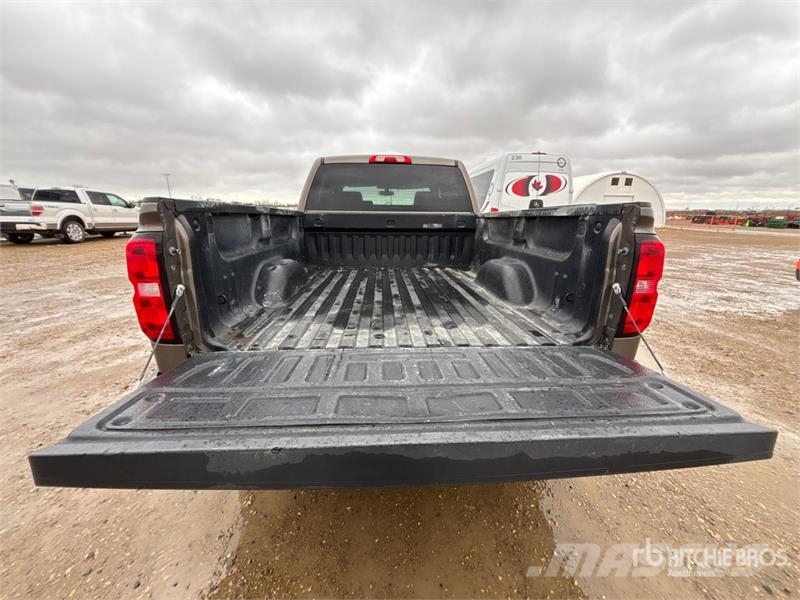 Chevrolet Silverado 1500 LT 4x4 Crew Cab Pickup Andre