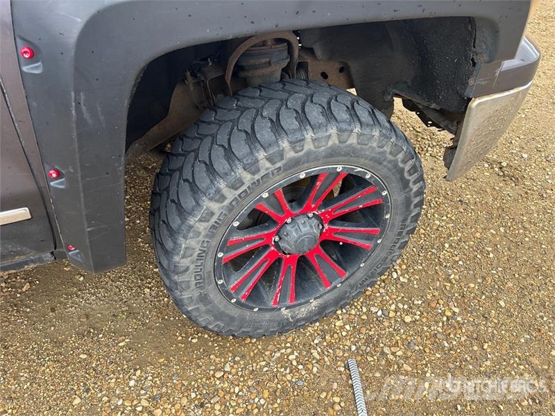 Chevrolet Silverado 1500 LTZ 4x4 Crew Cab Pickup Andre