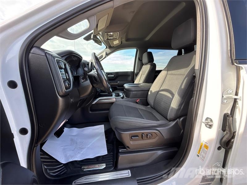 Chevrolet Silverado 1500 RST 4x4 Crew Cab Pickup Citi