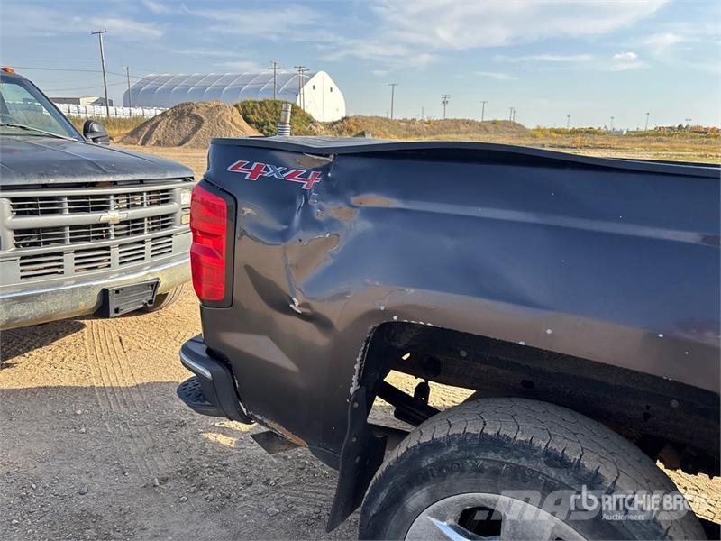 Chevrolet Silverado 1500 LTZ 4x4 Crew Cab Pickup Autre fourgon / utilitaire