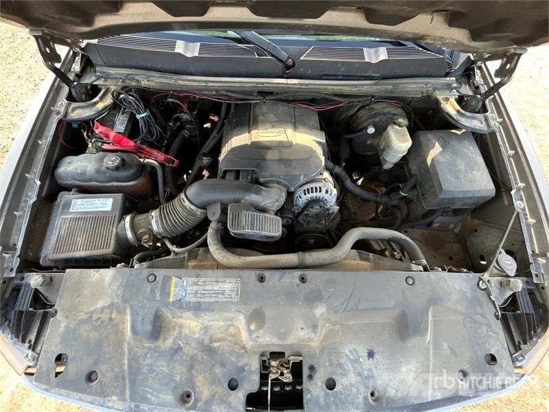 Chevrolet Silverado 1500 LT 4x4 Extended Cab Pickup Ostalo