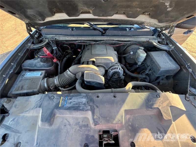Chevrolet Silverado 1500 LT 4x4 Extended Cab Pickup Anders