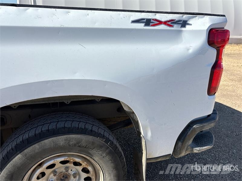 Chevrolet Silverado 1500 4x4 Crew Cab Pickup Anders
