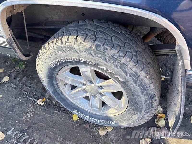 Chevrolet Silverado 1500 Z71 4x4 Pickup Altele
