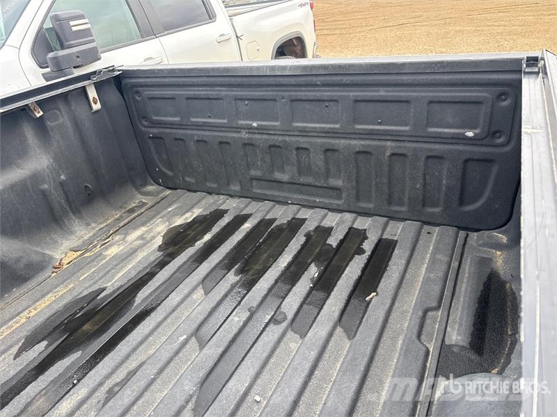 Chevrolet Silverado 1500 LTZ 4x4 Crew Cab Pickup Andre