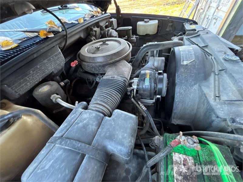 Chevrolet Silverado 1500 Z71 4x4 Pickup Altele