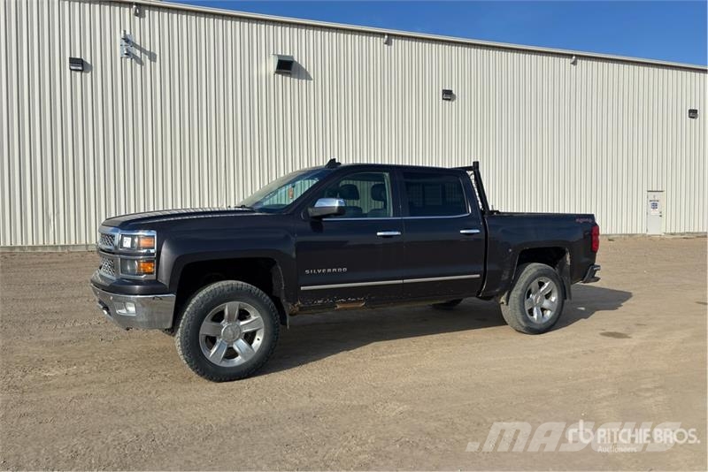 Chevrolet Silverado 1500 LTZ 4x4 Crew Cab Pickup Andere Transporter