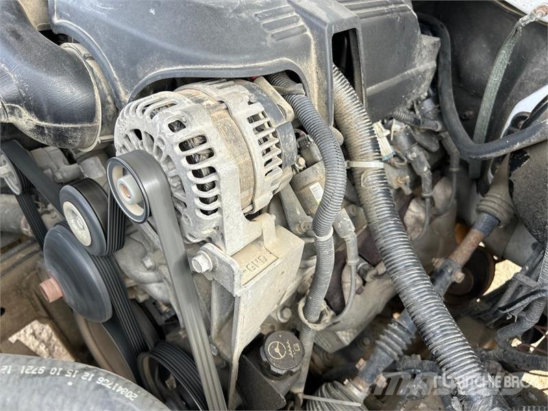 Chevrolet Silverado 1500 LT 4x4 Extended Cab Pickup Muut autot
