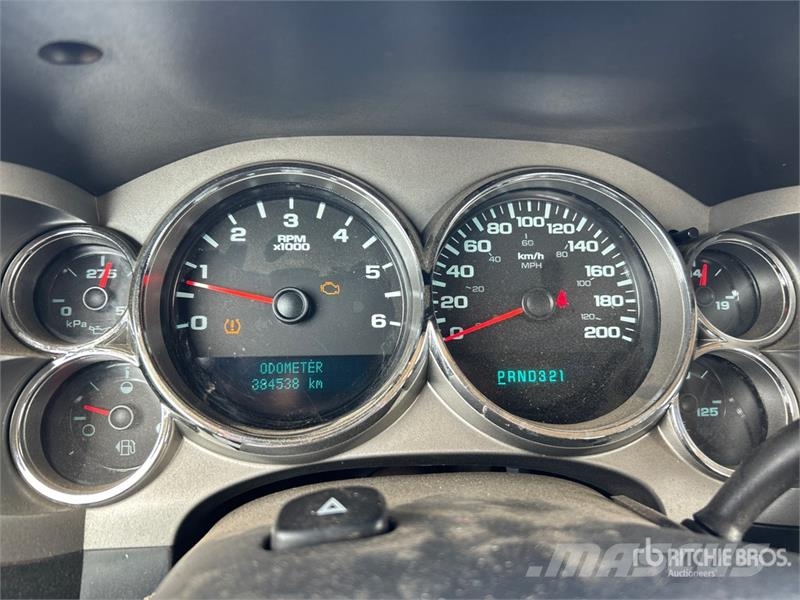 Chevrolet Silverado 1500 LT 4x4 Extended Cab Pickup Ostalo