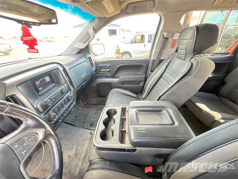 Chevrolet Silverado 1500 LT 4x4 Crew Cab Pickup Drugi