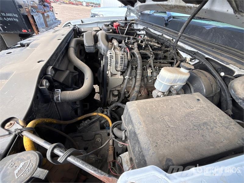 Chevrolet Silverado 1500 4x4 Extended Cab Pickup Ostalo
