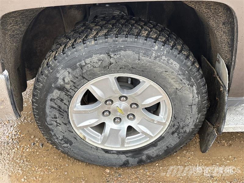 Chevrolet Silverado 1500 LT 4x4 Crew Cab Pickup Andre