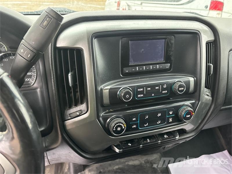 Chevrolet Silverado 1500 LT 4x4 Crew Cab Pickup Andre