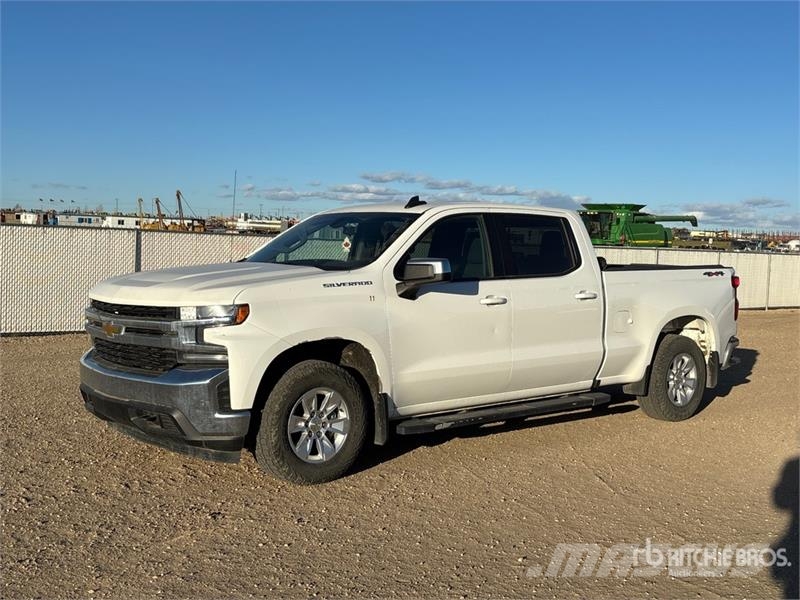Chevrolet Silverado 1500 LT 4x4 Crew Cab Pickup Інше