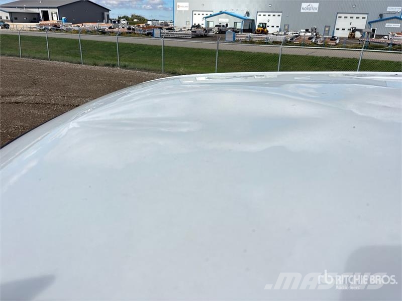Chevrolet Silverado 1500 LT 4x4 Crew Cab Pickup Drugi