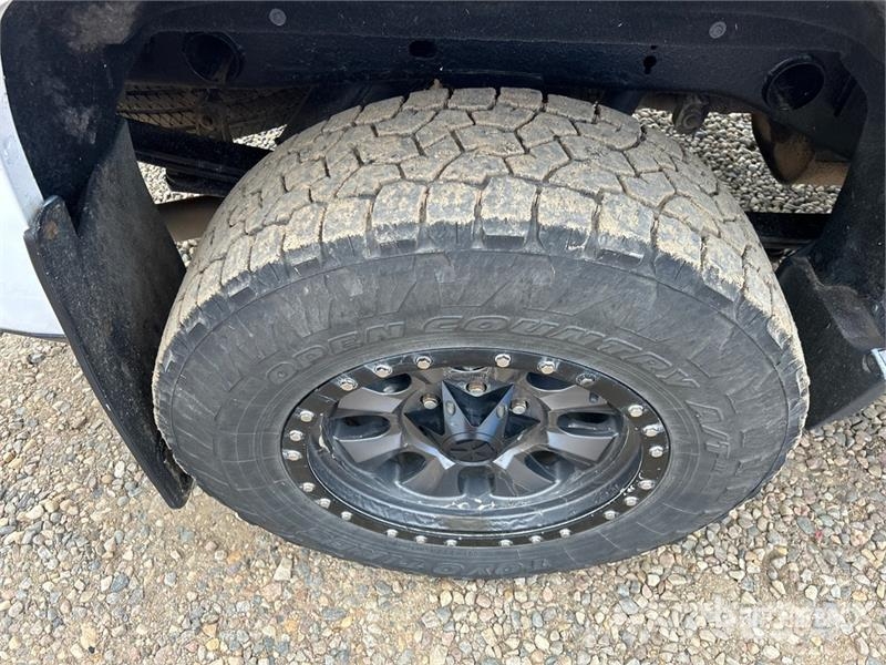 Chevrolet Silverado 1500 LT 4x4 Dual Cab Pickup Ostalo