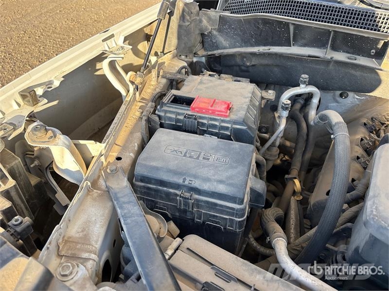 Chevrolet Silverado 1500 LT 4x4 Crew Cab Pickup Інше