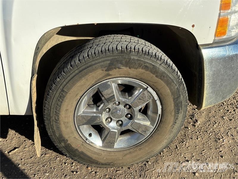 Chevrolet Silverado 1500 LT 4x4 Crew Cab Pickup Furgoni altro