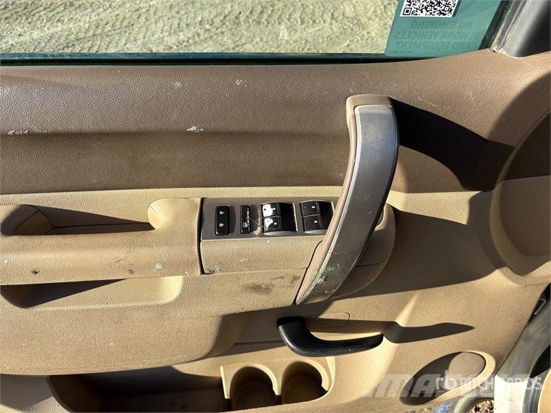 Chevrolet Silverado 1500 LT 4x4 Crew Cab Pickup أخرى