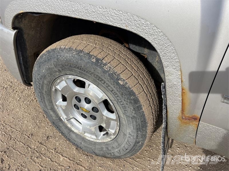 Chevrolet Silverado 1500 LT 4x4 Crew Cab Pickup Ostalo