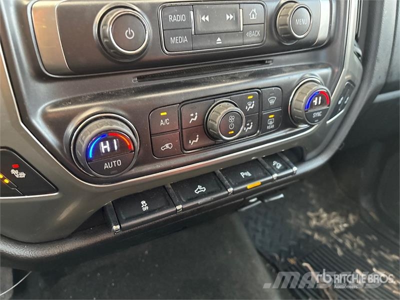 Chevrolet Silverado 1500 LT 4x4 Crew Cab Pickup Drugi