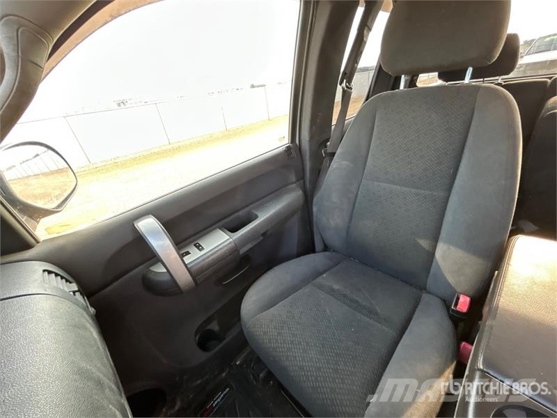 Chevrolet Silverado 1500 LT 4x4 Extended Cab Pickup Ostalo