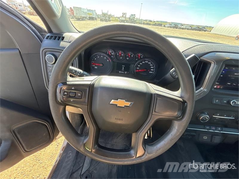 Chevrolet Silverado 1500 4x4 Crew Cab Pickup Anders