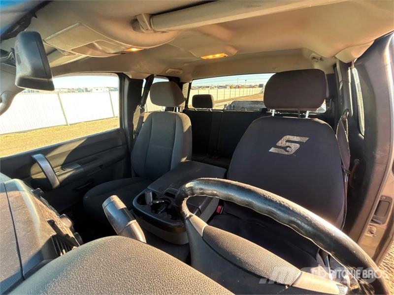 Chevrolet Silverado 1500 LT 4x4 Extended Cab Pickup Anders