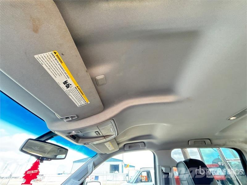 Chevrolet Silverado 1500 LT 4x4 Crew Cab Pickup Drugi