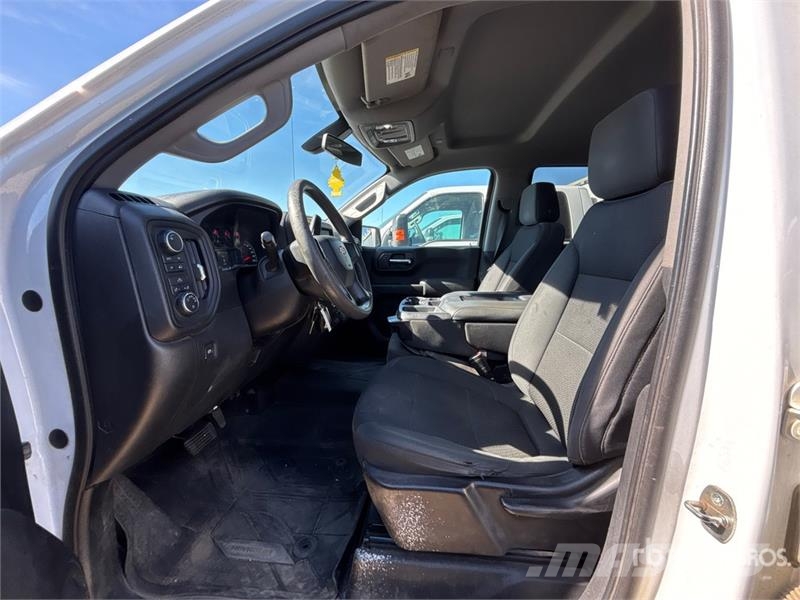 Chevrolet Silverado 1500 4x4 Crew Cab Pickup Anders