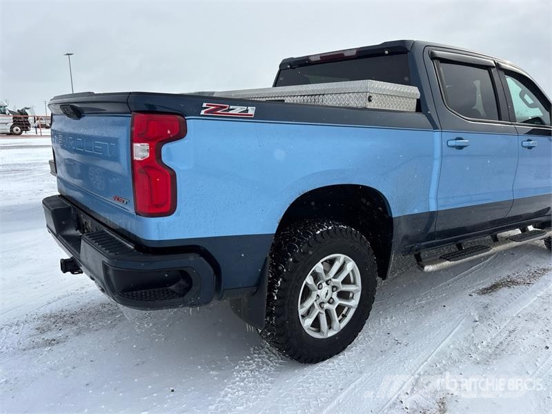 Chevrolet Silverado 1500 RST 4x4 Crew Cab Pickup Drugi
