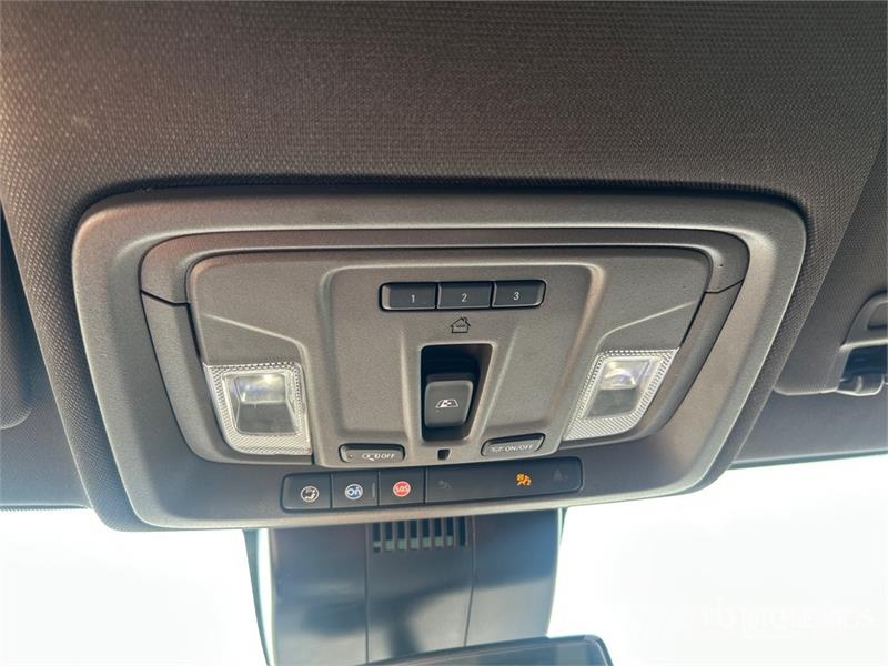 Chevrolet Silverado 1500 RST 4x4 Crew Cab Pickup Ostalo