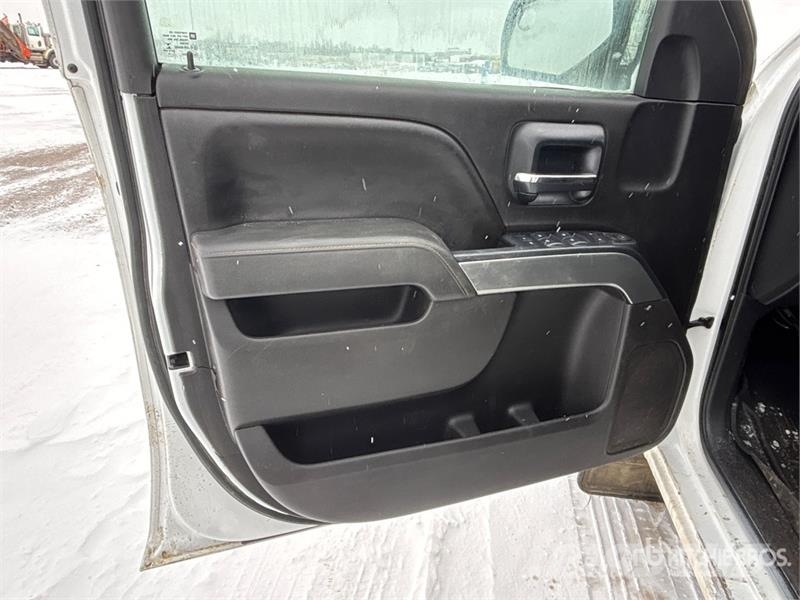 Chevrolet Silverado 1500 4x4 Crew Cab Pickup Other