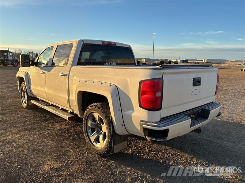 Chevrolet Silverado 1500 LT 4x4 Crew Cab Pickup Drugi