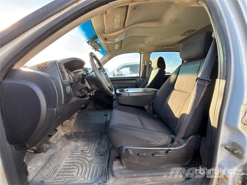 Chevrolet Silverado 1500 LT 4x4 Crew Cab Pickup Furgoni altro