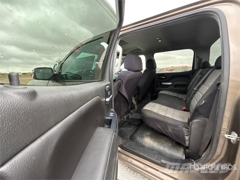 Chevrolet Silverado 1500 LT 4x4 Crew Cab Pickup Andre