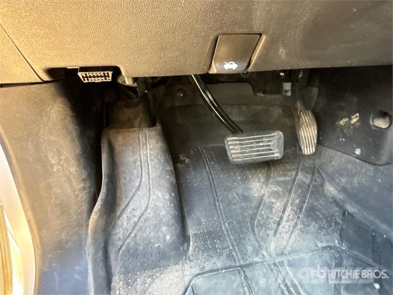 Chevrolet Silverado 1500 4x4 Crew Cab Pickup Anders