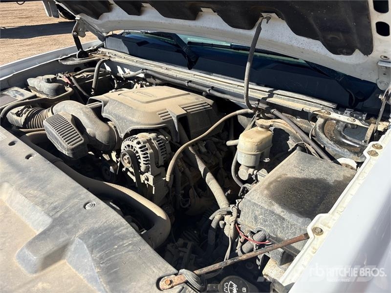 Chevrolet Silverado 1500 LS 4x4 Crew Cab Pickup Andre