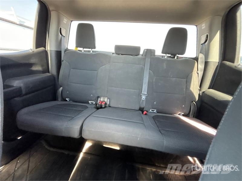 Chevrolet Silverado 1500 4x4 Crew Cab Pickup Anders