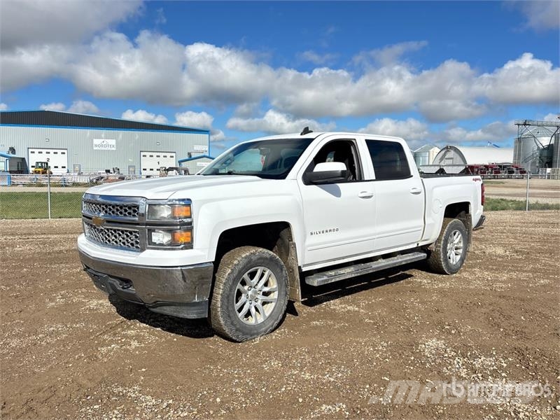 Chevrolet Silverado 1500 LT 4x4 Crew Cab Pickup Drugi