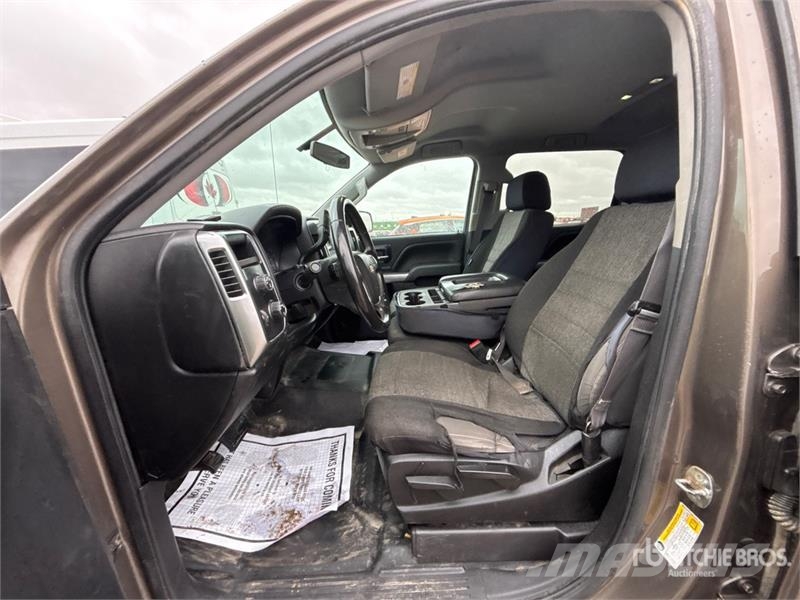 Chevrolet Silverado 1500 LT 4x4 Crew Cab Pickup Andre