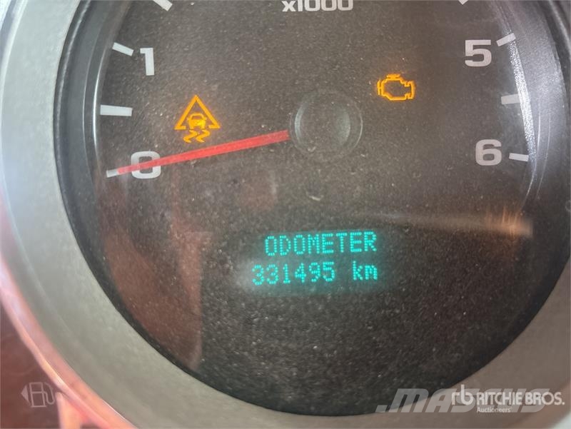 Chevrolet Silverado 1500 LT 4x4 Crew Cab Pickup Ostalo