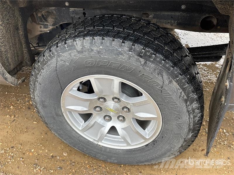 Chevrolet Silverado 1500 LT 4x4 Crew Cab Pickup Andre