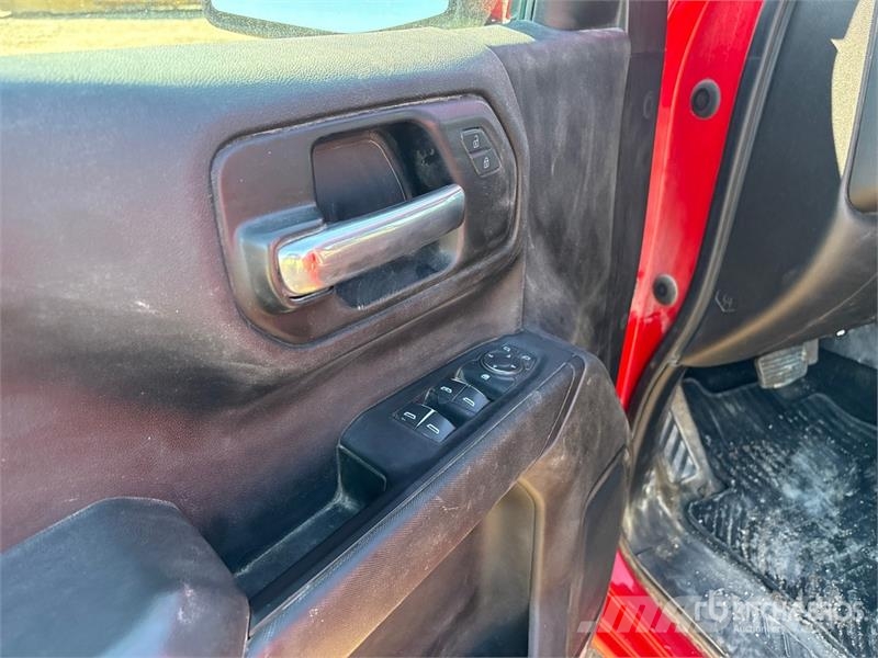 Chevrolet Silverado 1500 Custom 4x4 Extended Cab Pickup Anders