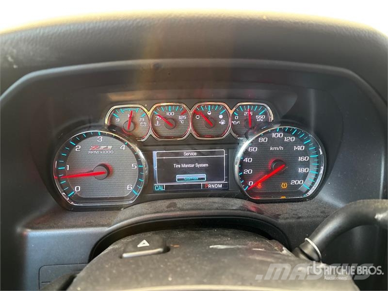 Chevrolet Silverado 1500 LT 4x4 Crew Cab Pickup Drugi